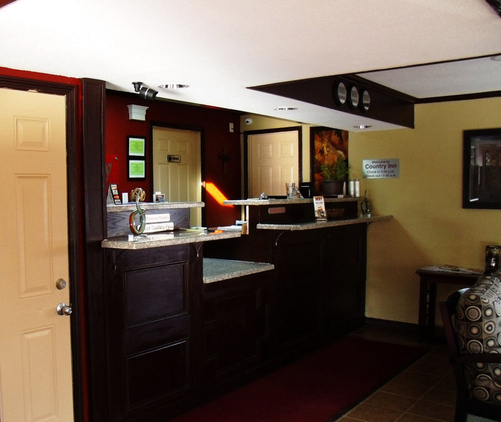 Country Inn Sterling Екстер'єр фото