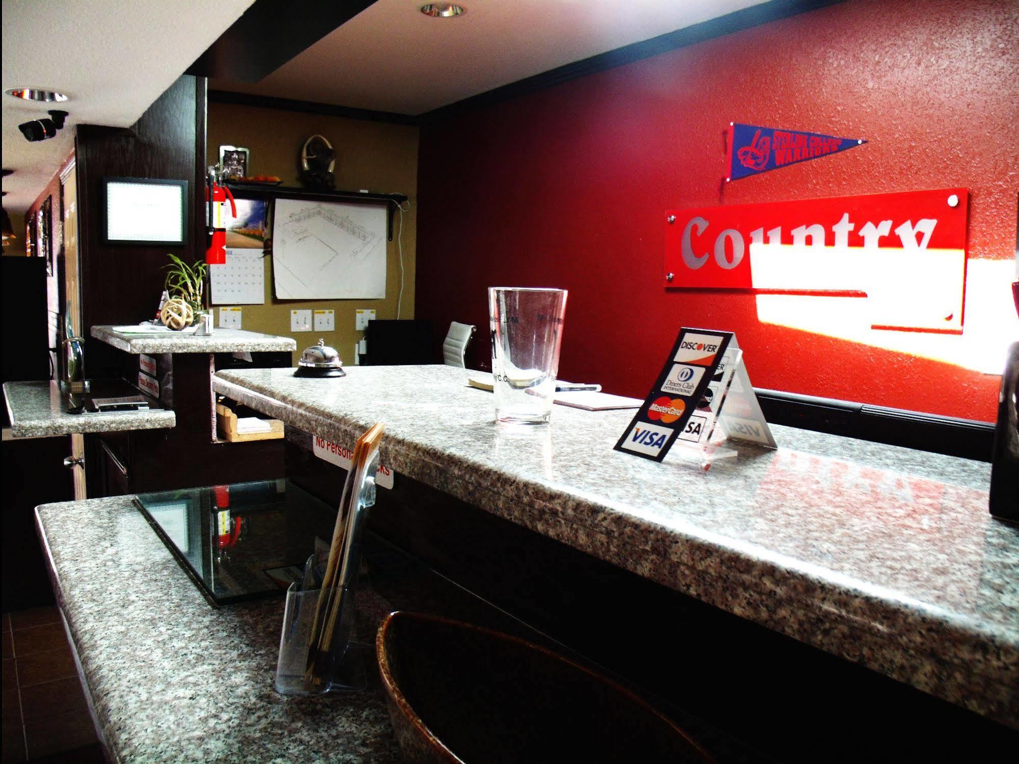 Country Inn Sterling Екстер'єр фото